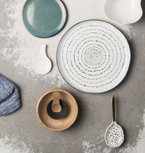 Afbeelding in Gallery-weergave laden, Plate &quot;Kuba Art&quot;
