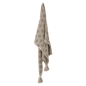 Throw "Cila", green