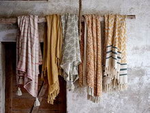 Afbeelding in Gallery-weergave laden, Throw &quot;Cila&quot;, green
