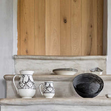 Afbeelding in Gallery-weergave laden, Karaf &quot;Haqima&quot; small
