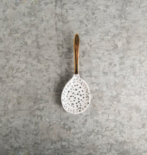 Afbeelding in Gallery-weergave laden, Spoon &quot;Kuba&quot; medium
